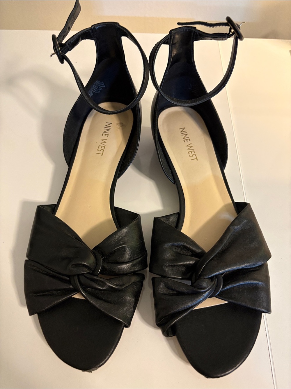 Nine West Black Knot Leather Front Ankle-Strap Sandals. 8.5 US women’s.